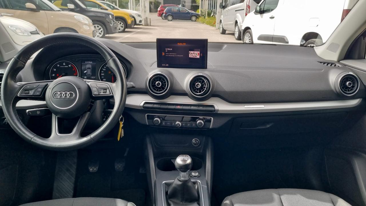 Audi Q2 30 TFSI Business