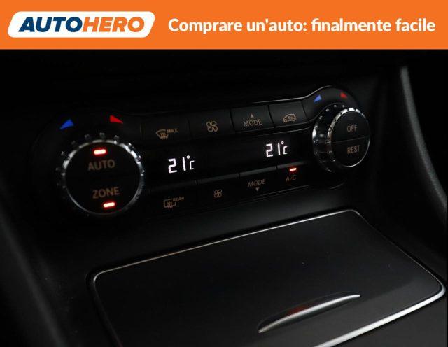MERCEDES-BENZ GLA 200 d Automatic 4Matic Sport