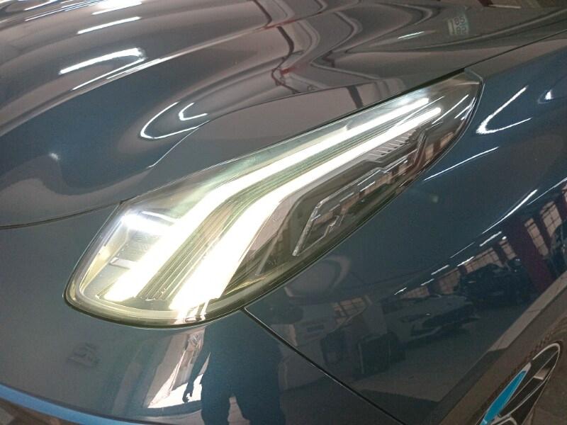 LYNK&CO 01 01 PHEV