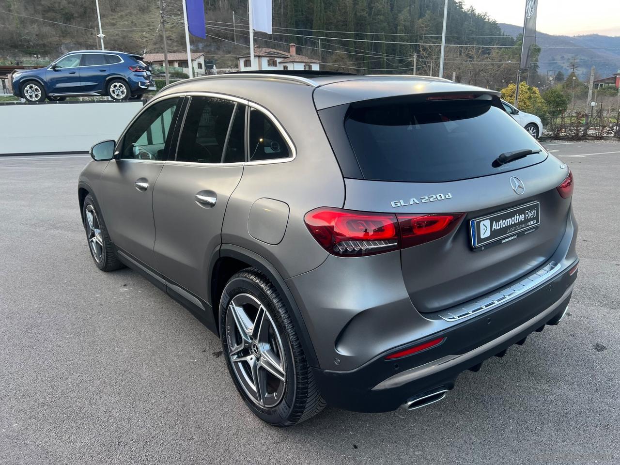 MERCEDES-BENZ GLA 220 d Automatic 4Matic Premium