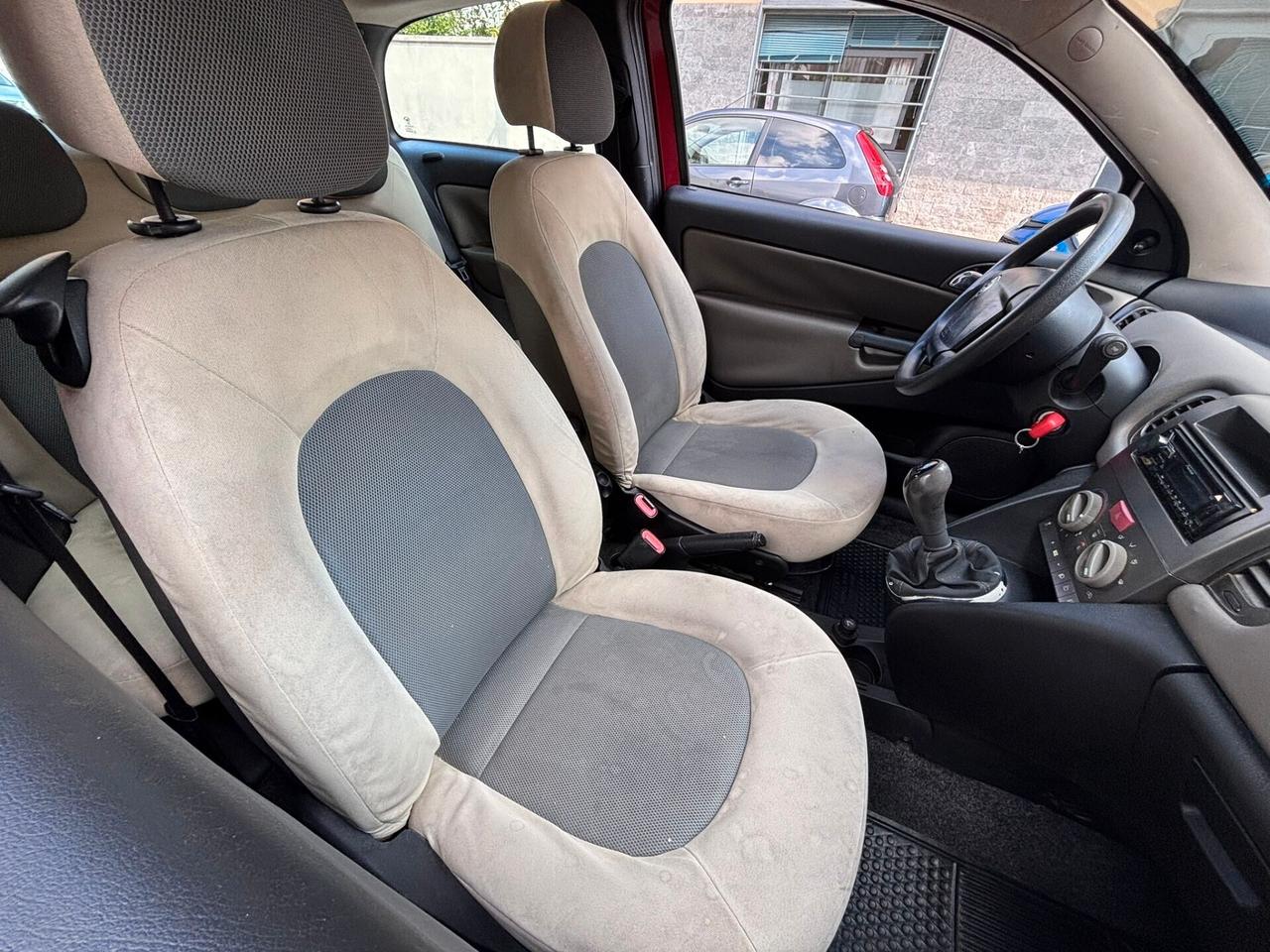 Lancia Ypsilon 1.3 Multijet 16V Platino