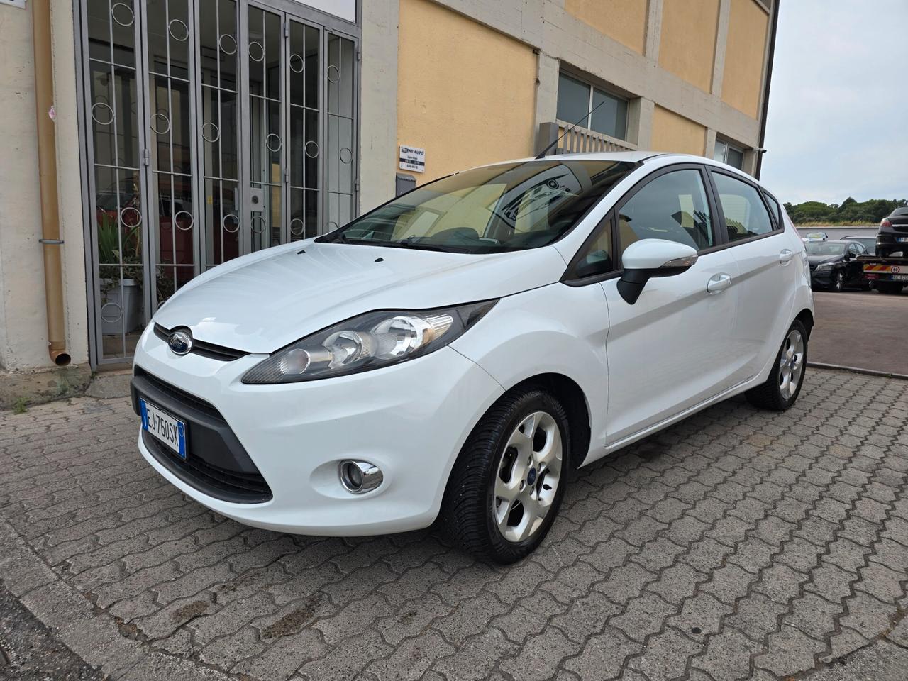 Ford Fiesta 1.4 96CV aut. 5 porte Titanium