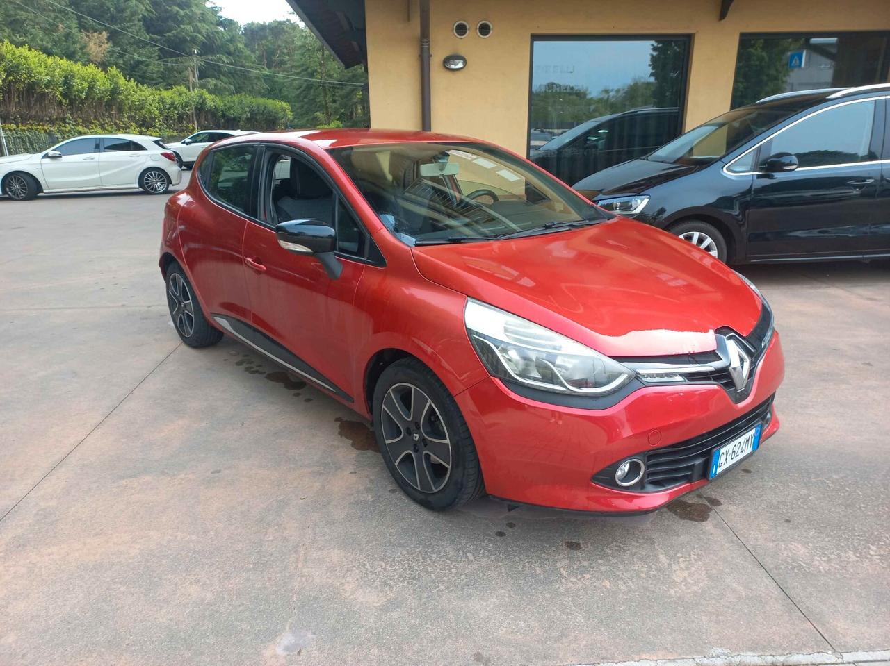 Renault Clio 1.2 16V 5 porte Dynamique