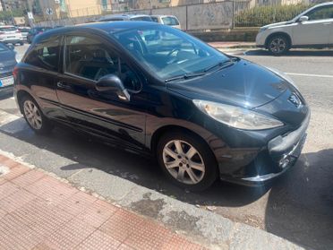 Peugeot 207 1.4 HDi 70CV 3p. ONE Line