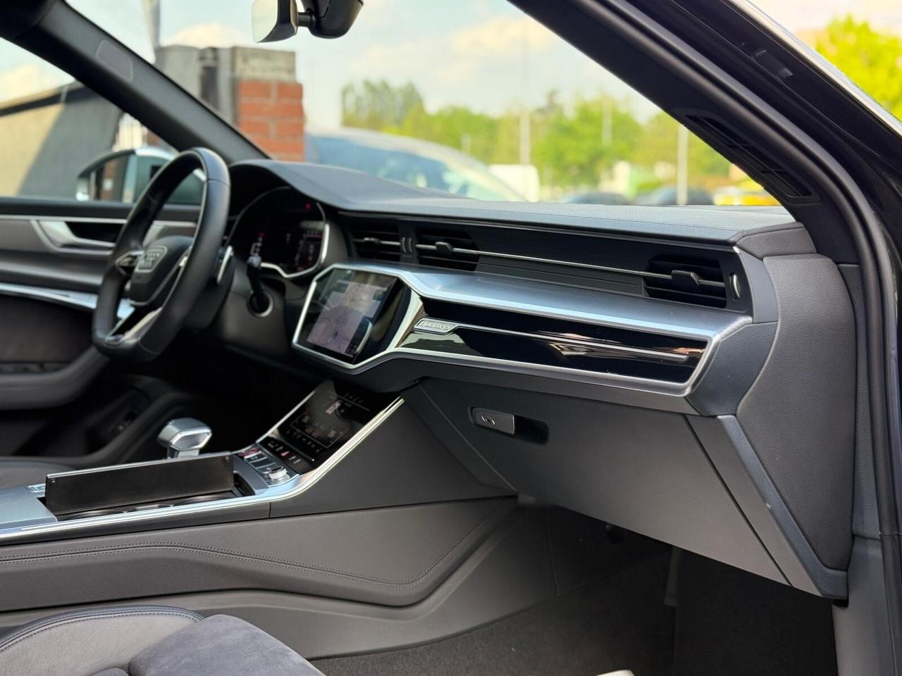 Audi A6 RS 6 Avant 4.0 TFSI V8 quattro tiptronic