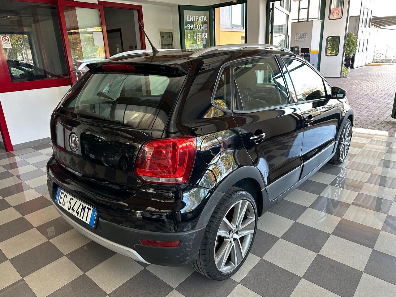 Volkswagen Polo Cross 1.6 TDI 90CV