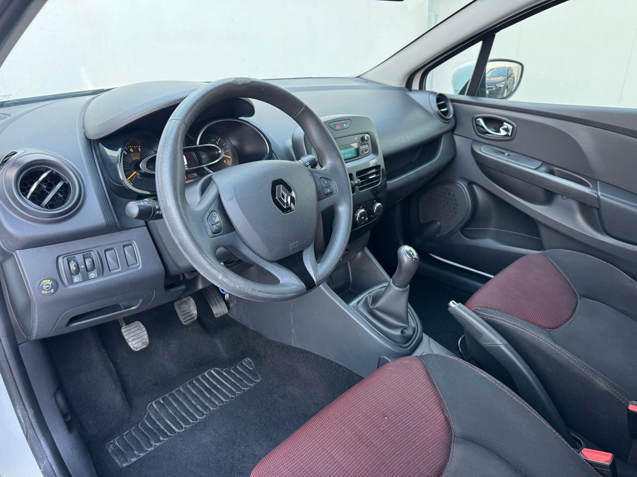 RENAULT CLIO 1.2 75cv 2014!!! GPL CASA MADRE!!!