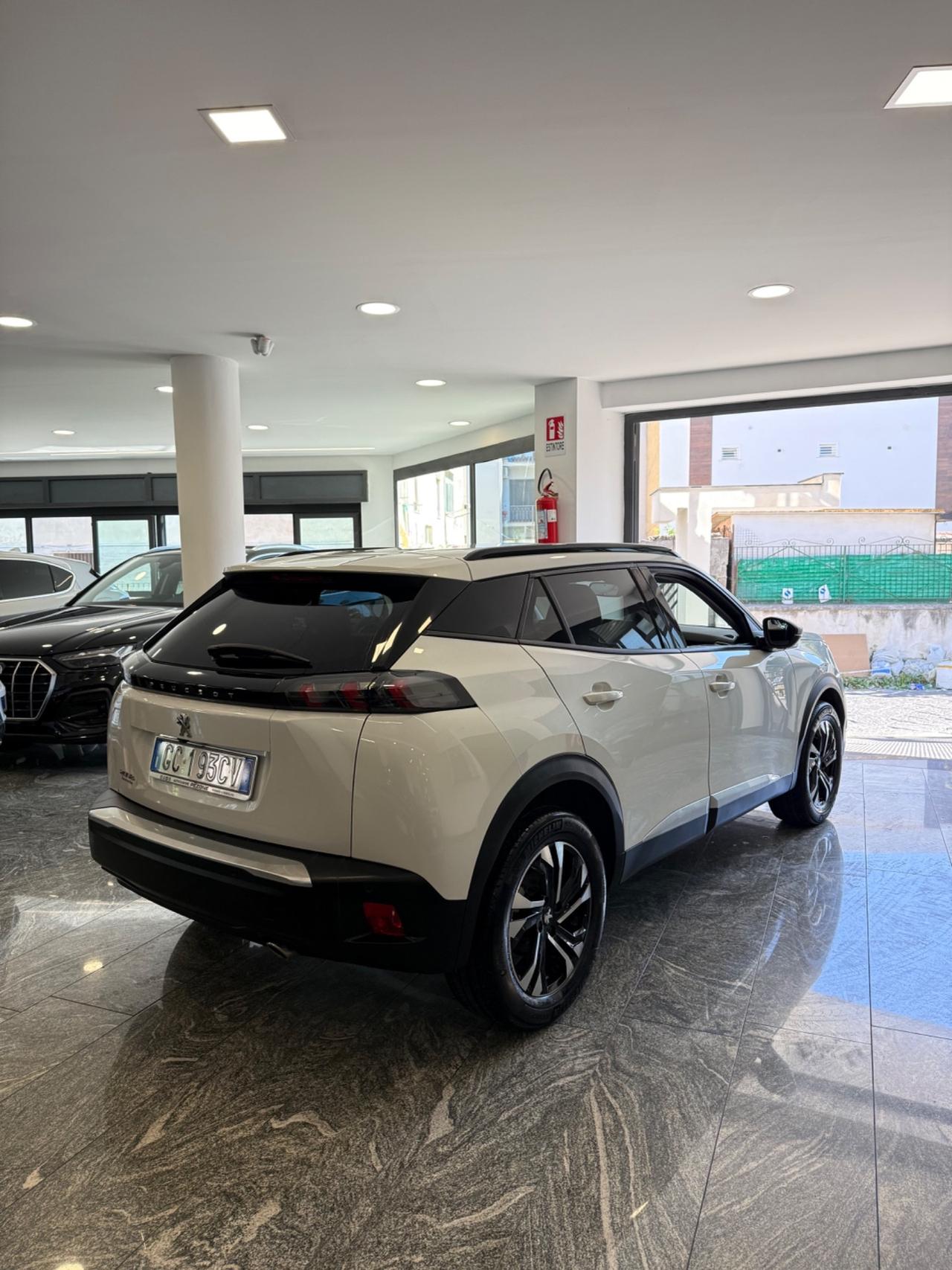 Peugeot 2008 BlueHDi 130 S&S EAT8 Allure Navi Pack