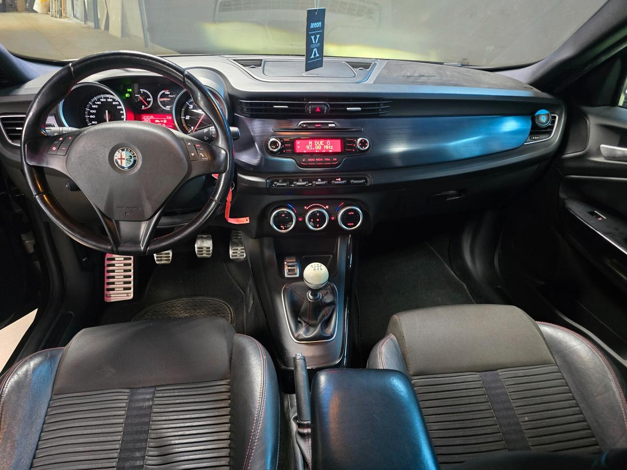 Alfa Romeo Giulietta 2.0 JTDm-2 140 CV Exclusive