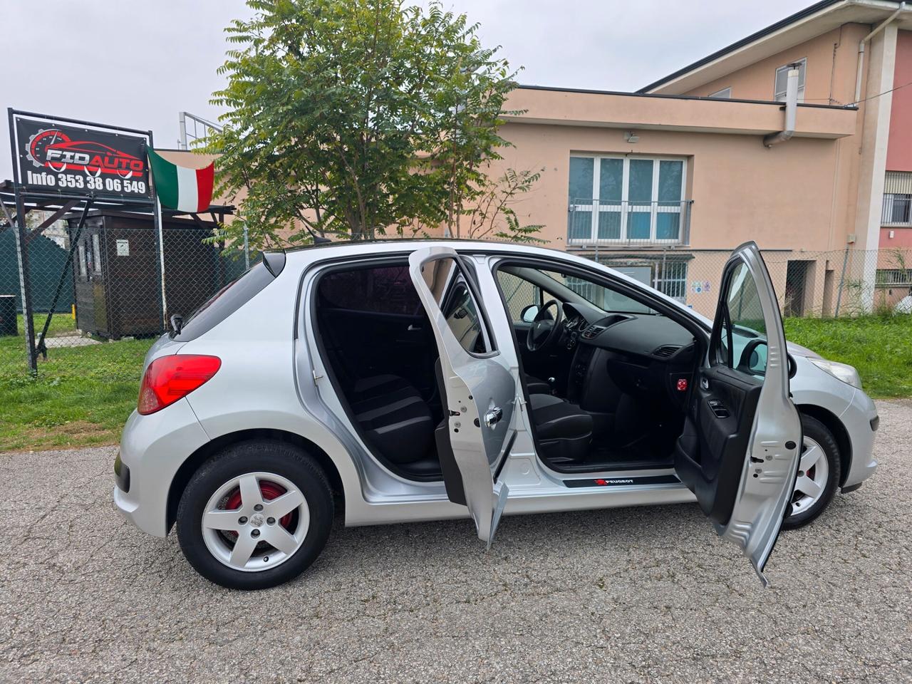 Peugeot 207 1.4 GPL con GARANZIA- NEOPATENTATI