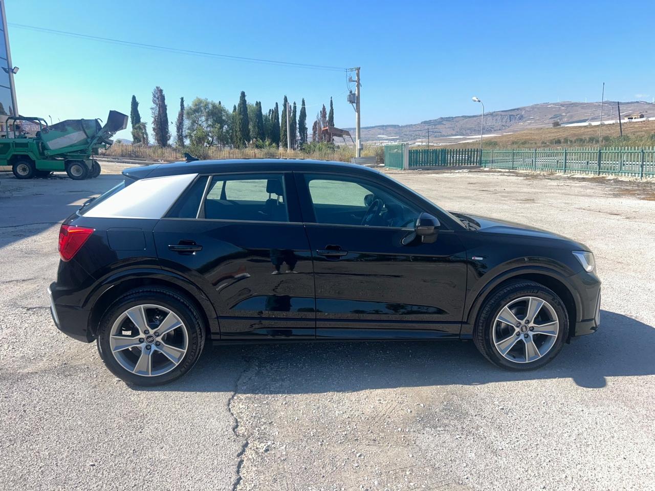 Audi Q2 30 TDI S tronic line Edition