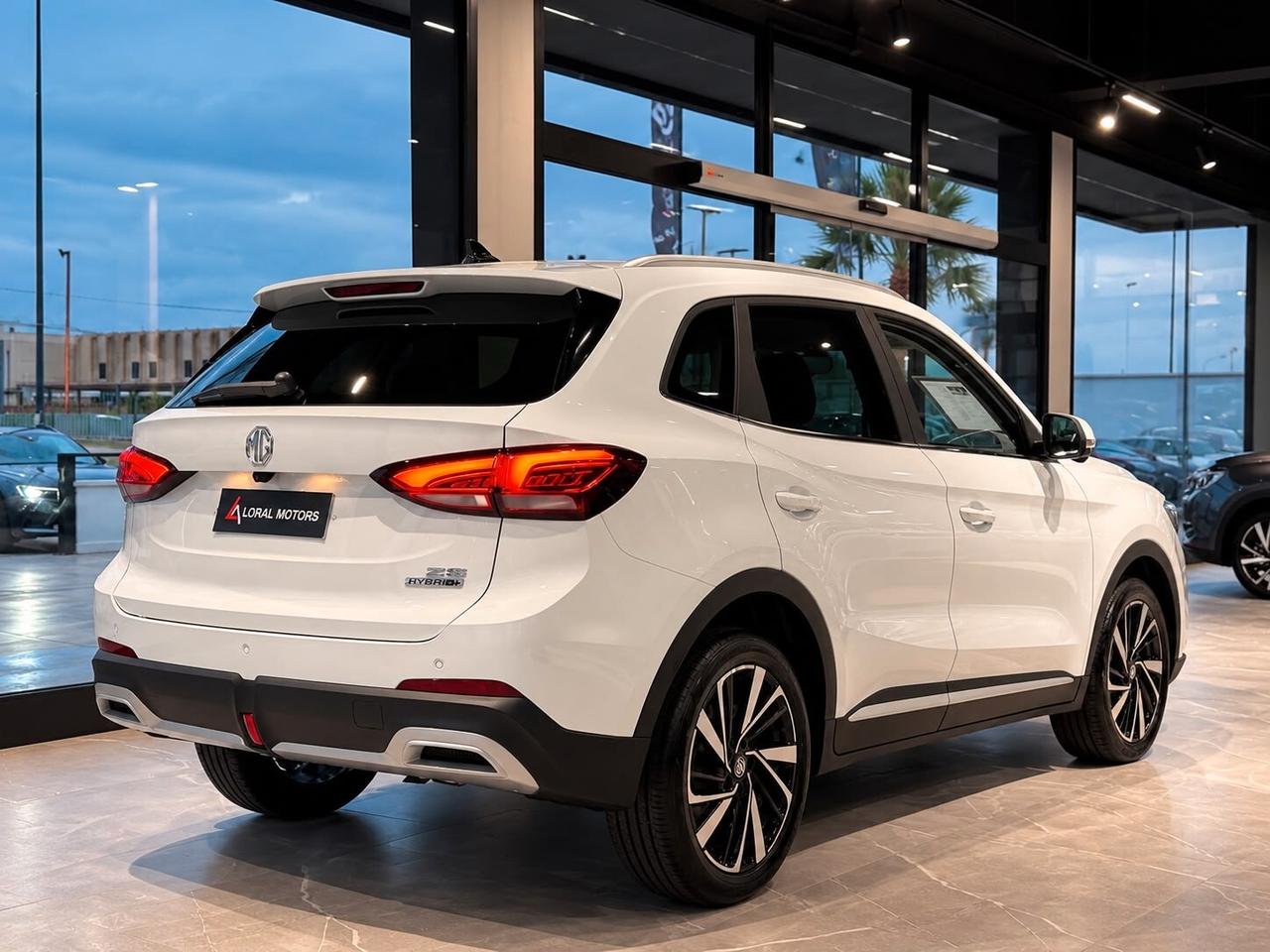 Mg ZS 1.5 Hybrid+ Luxury MY26