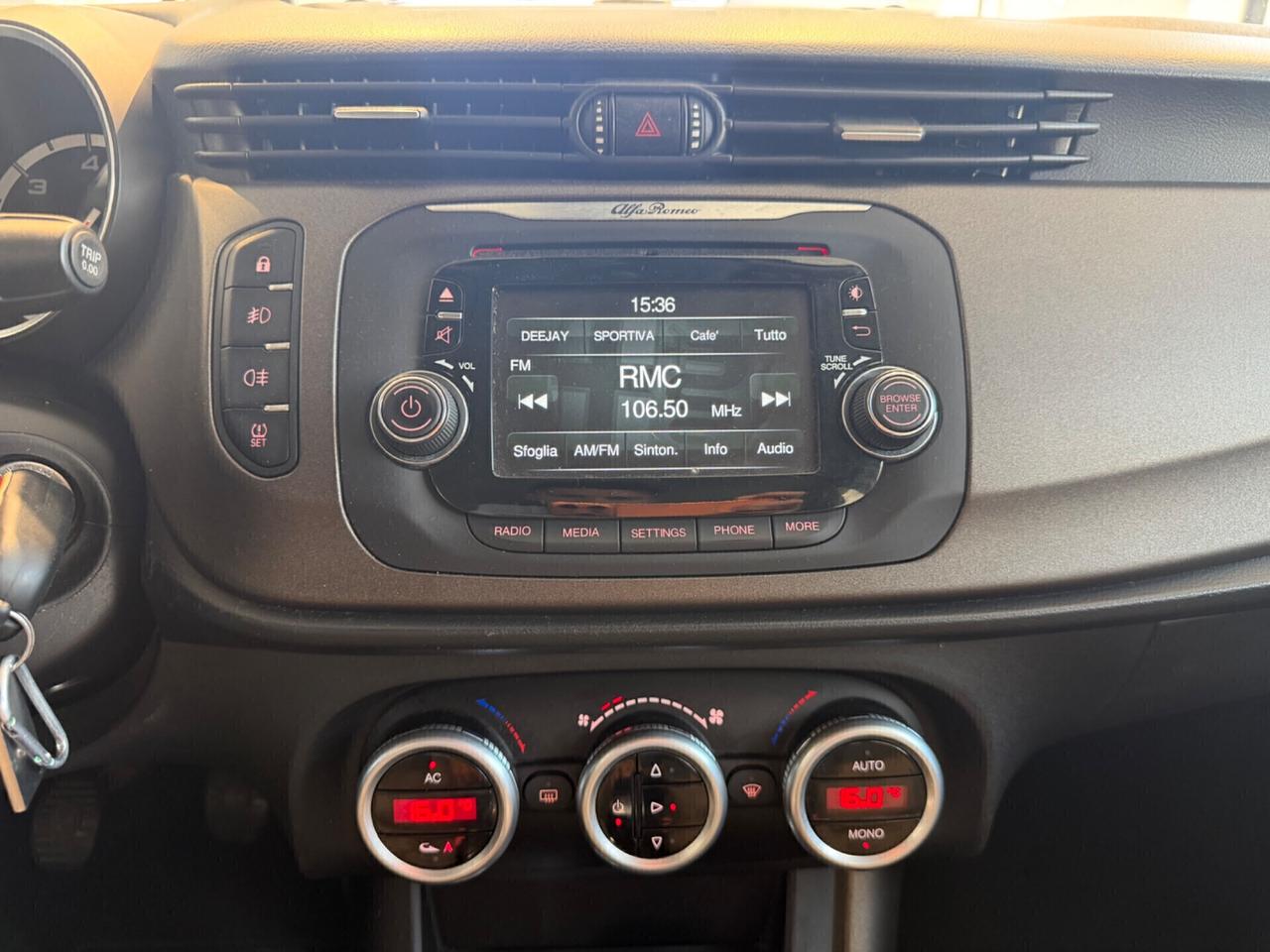 Alfa Romeo Giulietta 1.6 JTDm-2 105 CV Exclusive