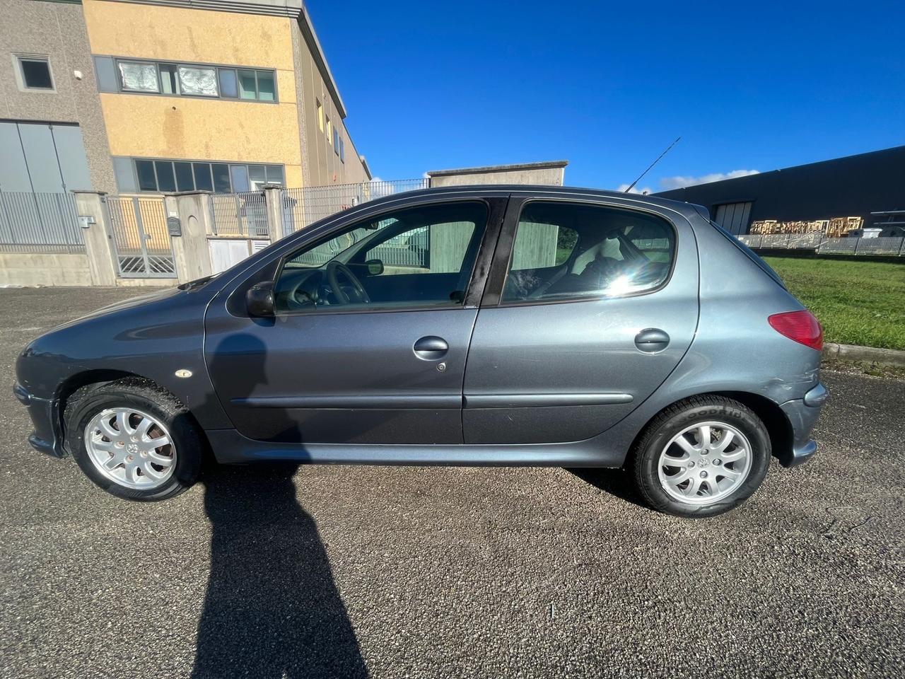 Peugeot 206 1.4 HDi 5p. Enfant Terrible