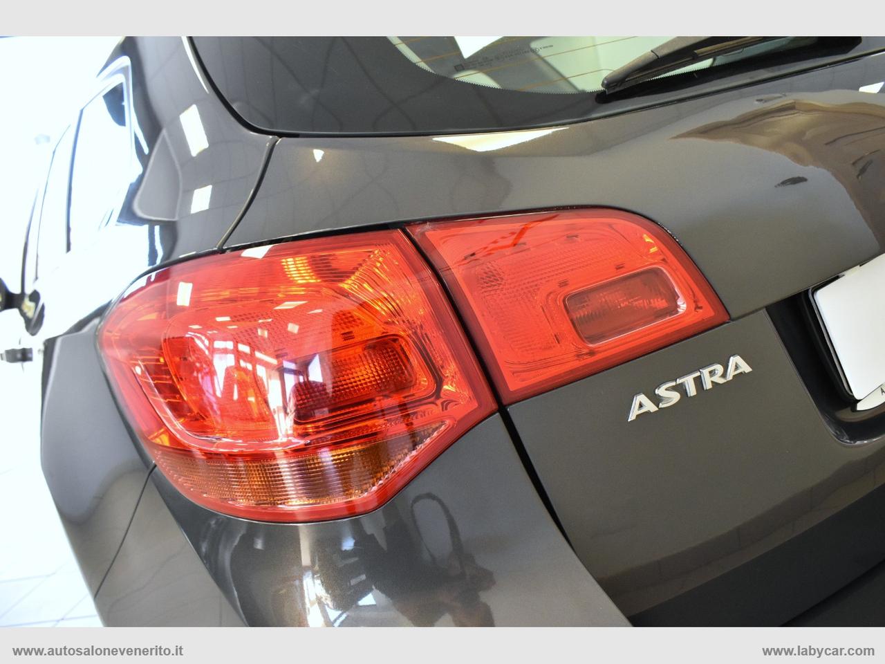 OPEL Astra 1.7 CDTI 110 CV ST Cosmo