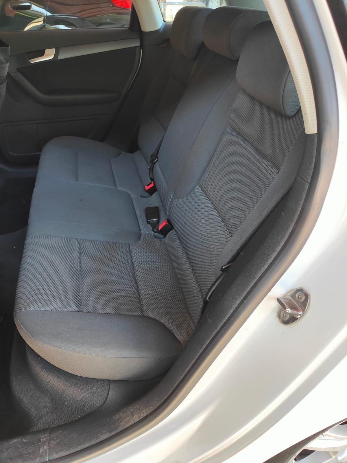 Audi A3 1.6 TDI 105 CV CR Ambiente