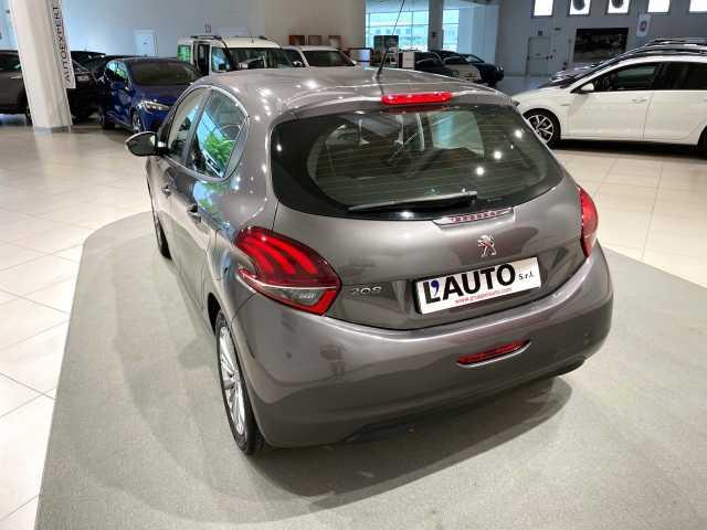 Peugeot 208 PureTech 82 Stop&Start 5 porte Allure