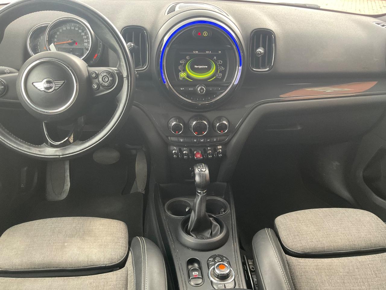 Mini One Countryman 1.5 Hype aut.