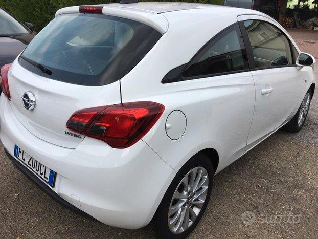 Opel Corsa 5 Serie - 2016