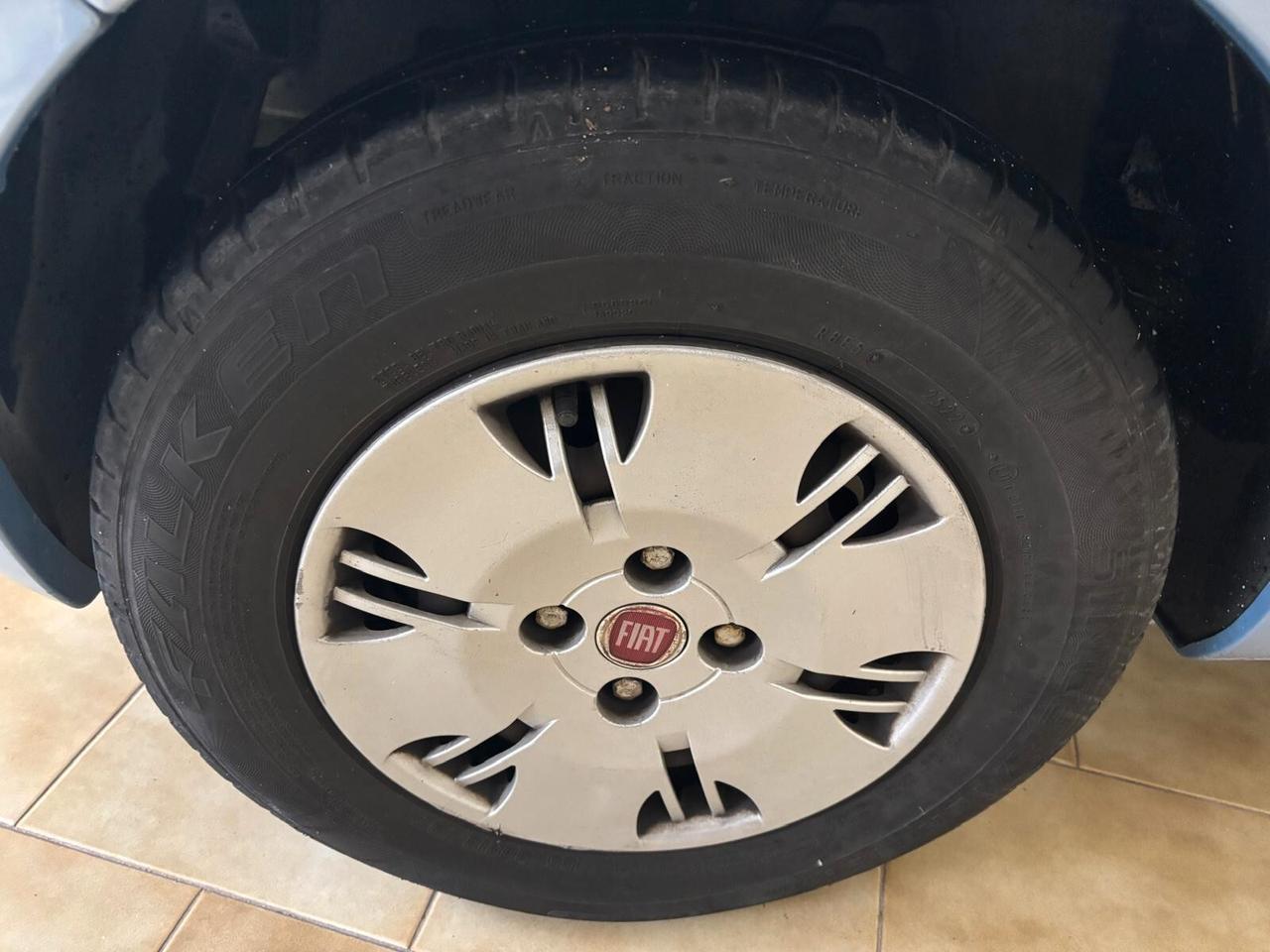 FIAT PANDA ANNO 2009 DS 1.3 ADATTA PER NEOPATENTATI KM 160 MILA