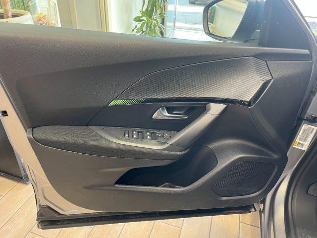 PEUGEOT 2008 PureTech 100 S&S Allure
