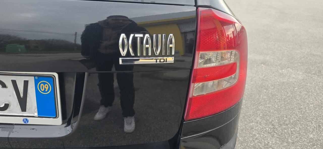 Skoda Octavia 2.0 TDI F.AP. Elegance