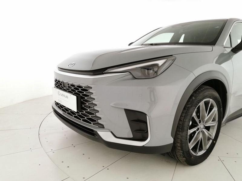 Lexus LBX 1.5 hybrid Elegant 2wd