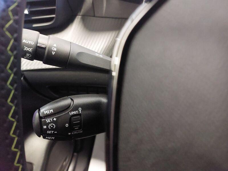 Peugeot 208 208 PureTech 100 Stop&Start 5 porte GT