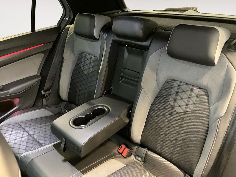 Volkswagen Golf Golf 1.5 eTSI 150 CV EVO ACT DSG R-Line