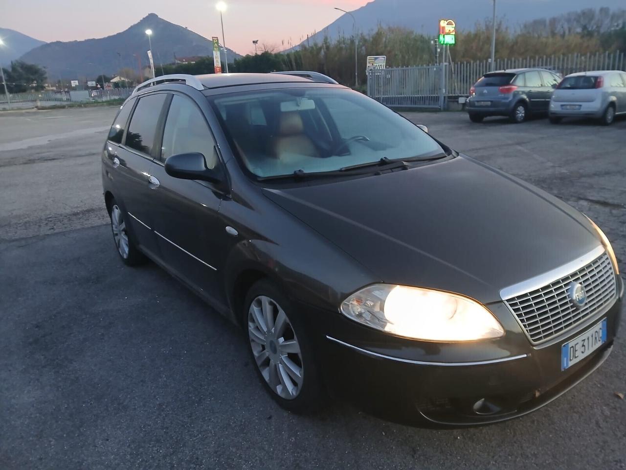 Fiat Croma 1.9 Multijet 16V tetto apribile pelle full garantita 12 mesi