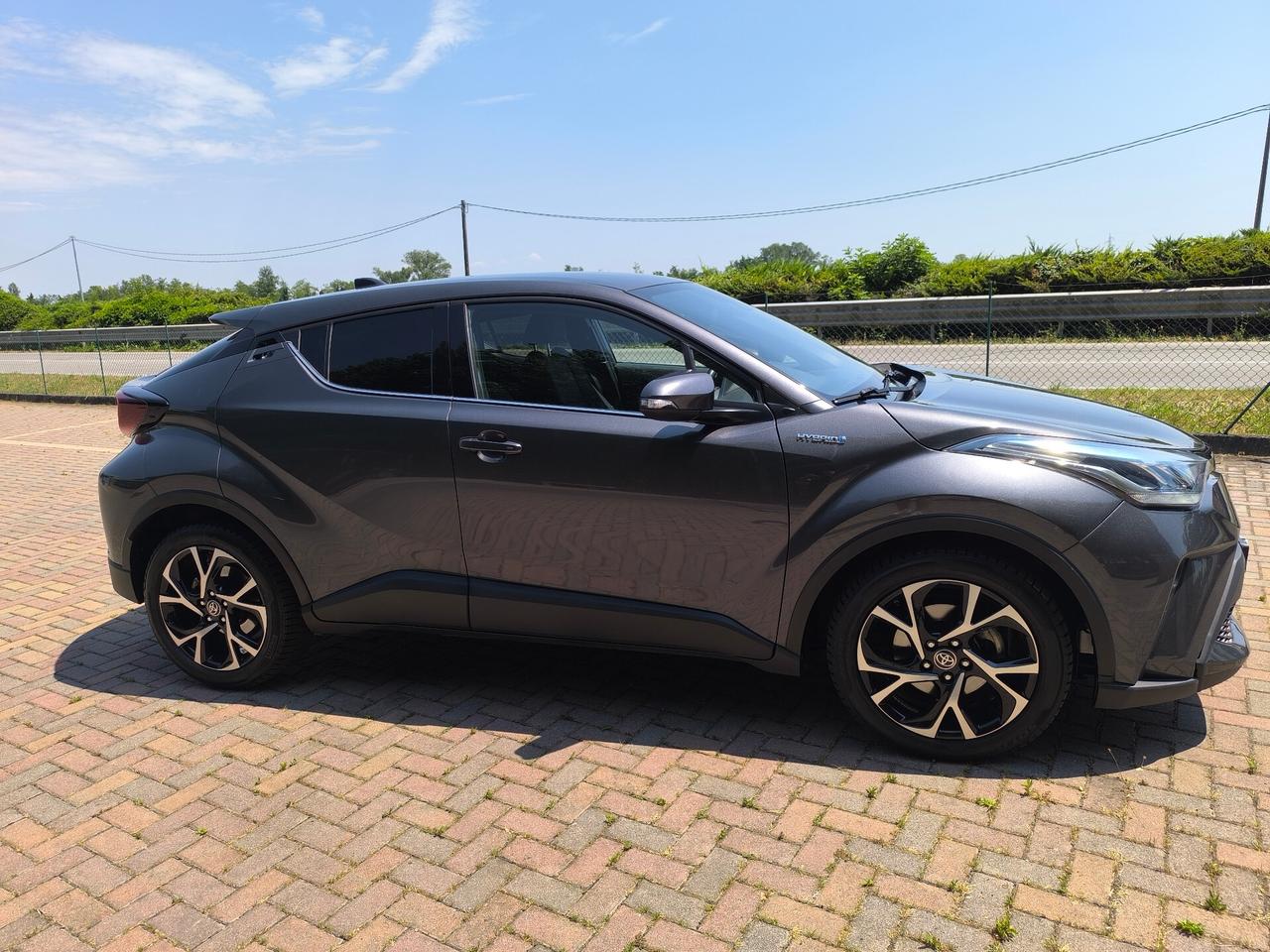 Toyota C-HR 2.0 Hybrid E-CVT Morebusiness