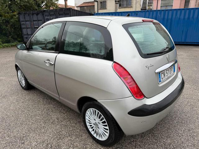 LANCIA Ypsilon 168,423km benzina/gpl 1.2 16V Argento