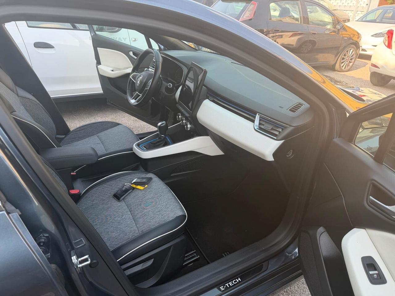 Renault Clio Full Hybrid E-Tech 140 CV 5 porte