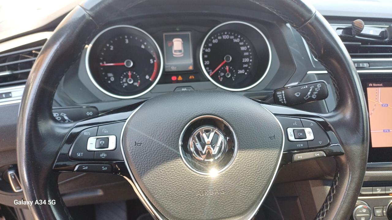 Volkswagen Tiguan 1.6 TDI R-LINE TETTO APRIBILE