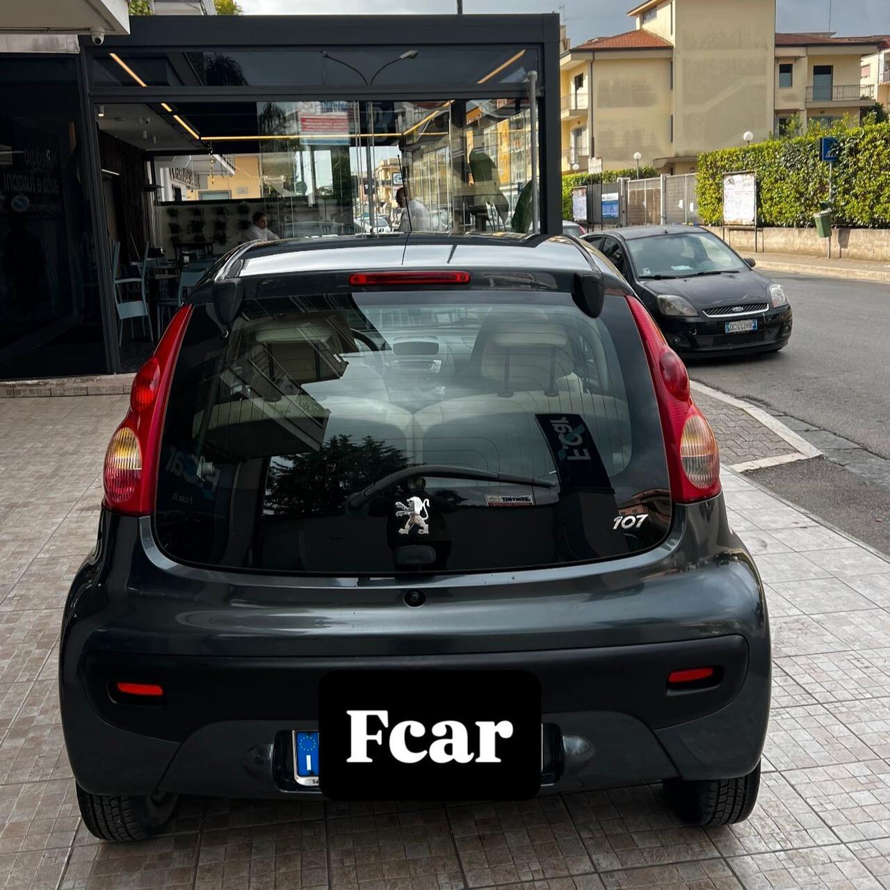 Peugeot 107 1.0 68CV 5p. Sweet Years NEOPATENTATI