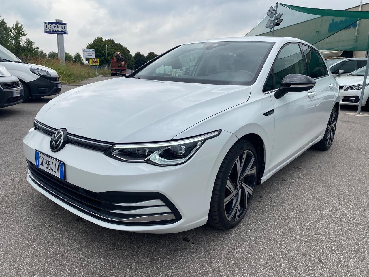 Volkswagen Golf 2.0 150 CV DSG SCR Style