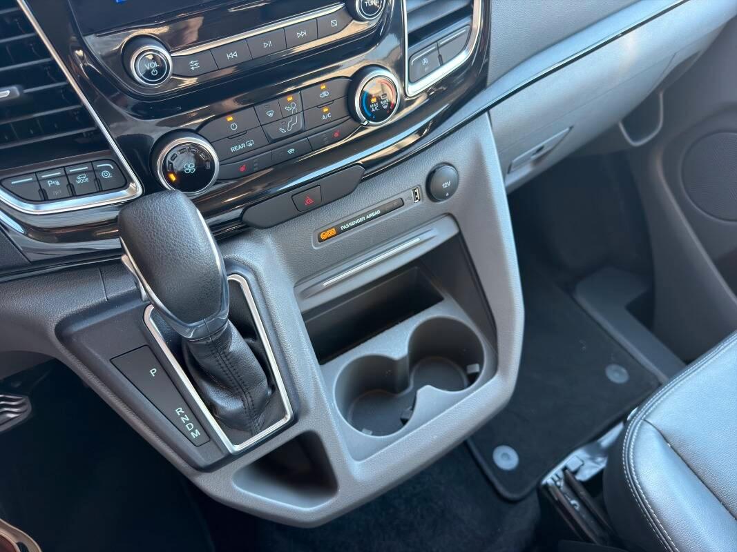 Ford Tourneo Custom 320 2.0 tdci 185cv Sport Iva inclusa