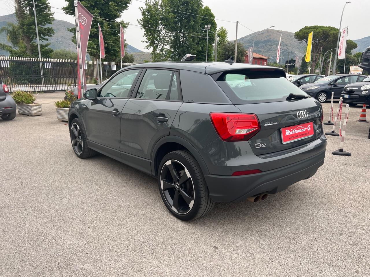 Audi Q2 40 TFSI quattro S tronic Business