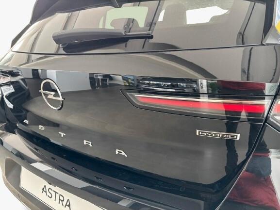 Opel Astra Hybrid 136 CV DCT6 Edition