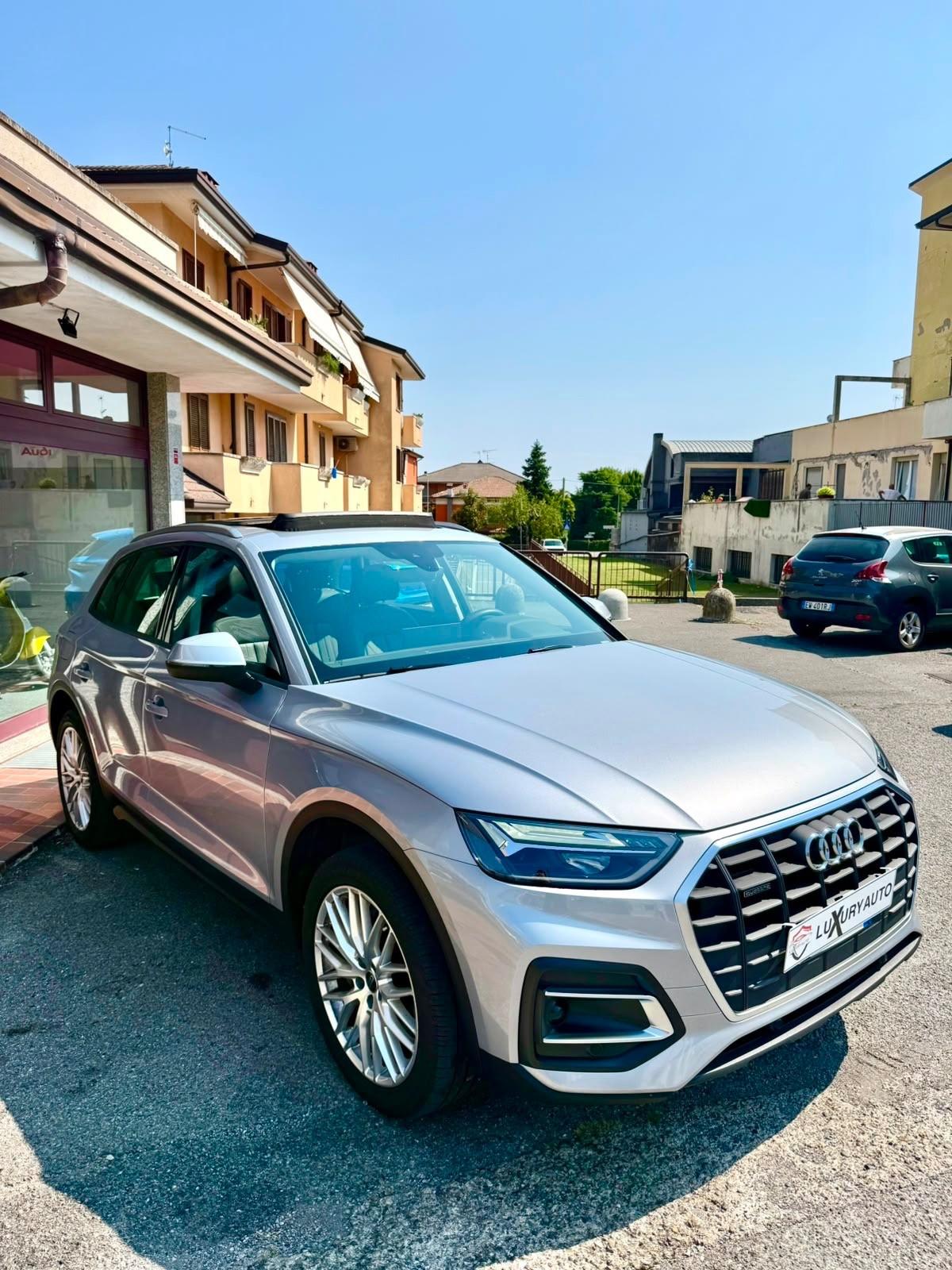Audi Q5 50 TFSI e quattro S tronic Business Advanced 300CV