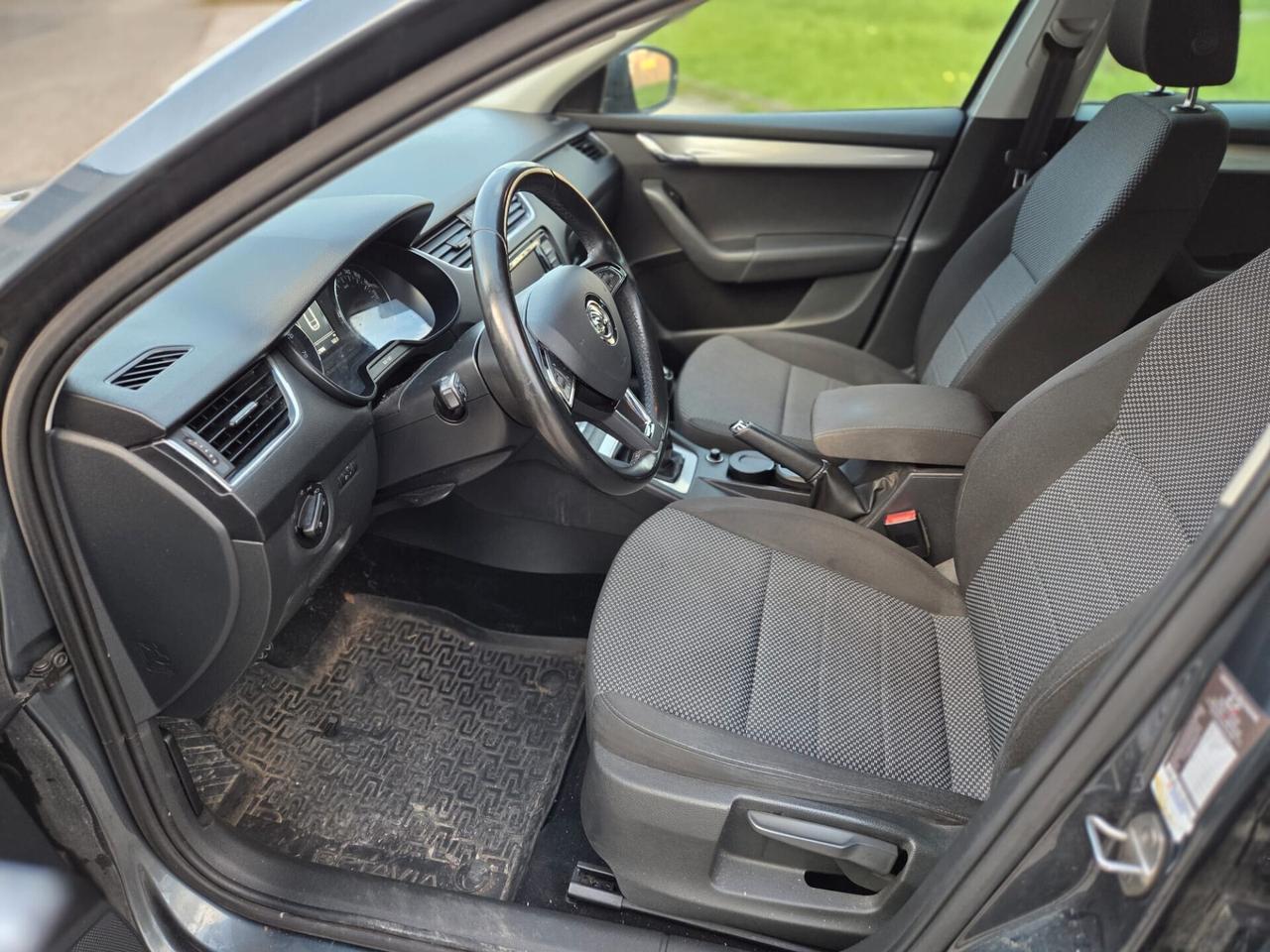 Skoda Octavia 1.4 TSI Wagon Executive G-Tec