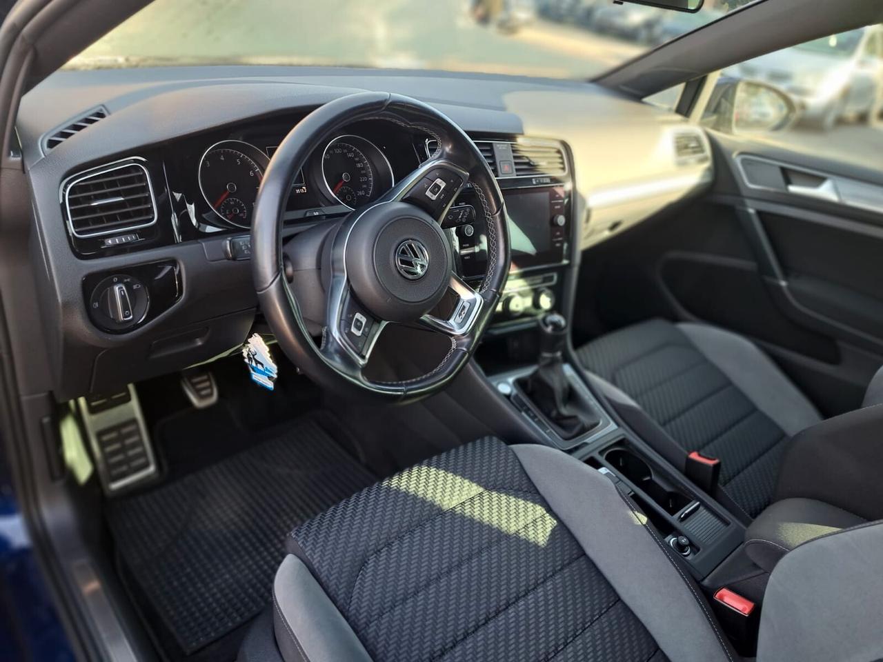 Volkswagen Golf 1.4 TSI 150 CV 5p. R-Line