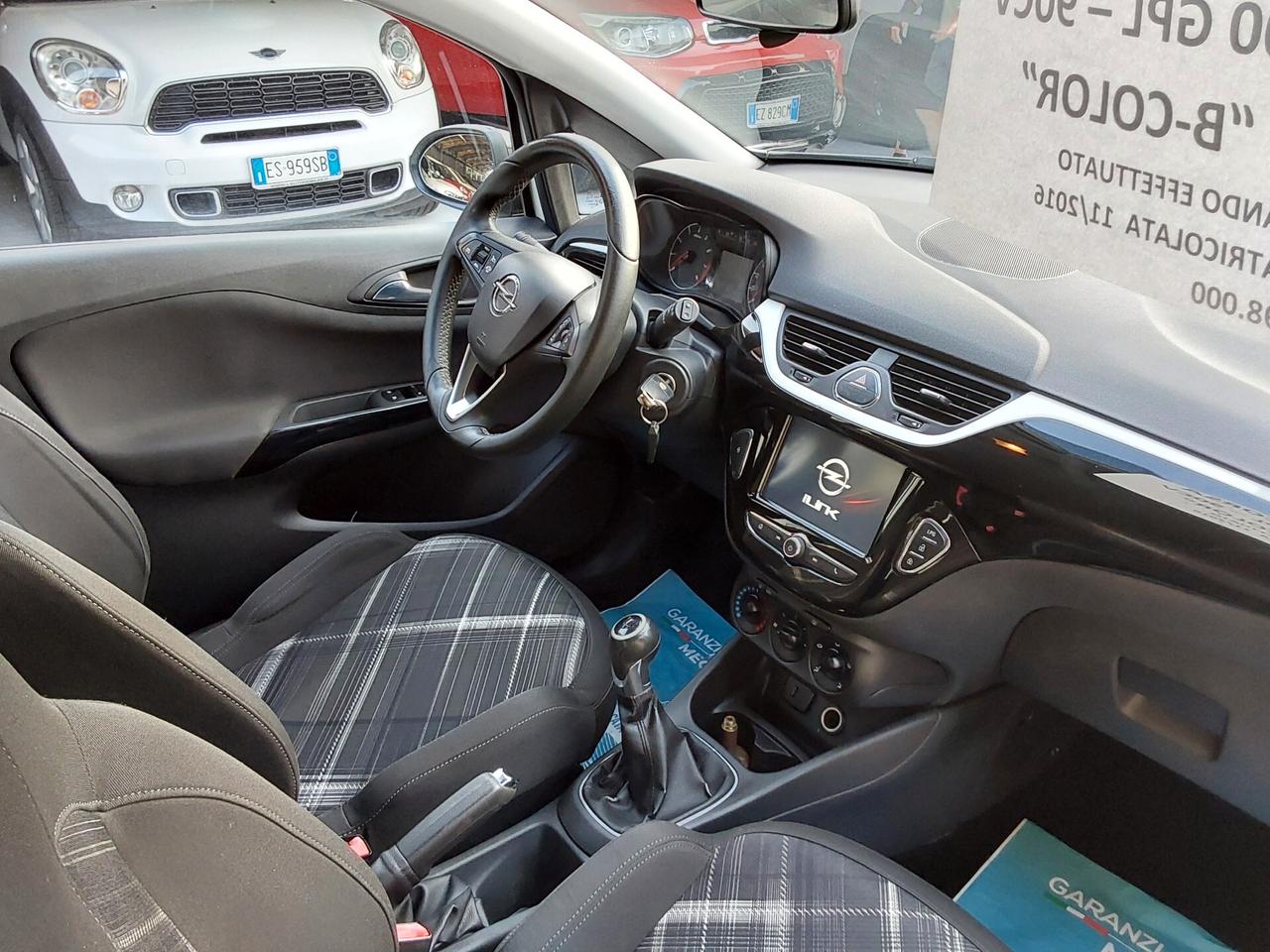 Opel Corsa 1.4 90CV GPL Di Serie Tech 5 porte b-Color