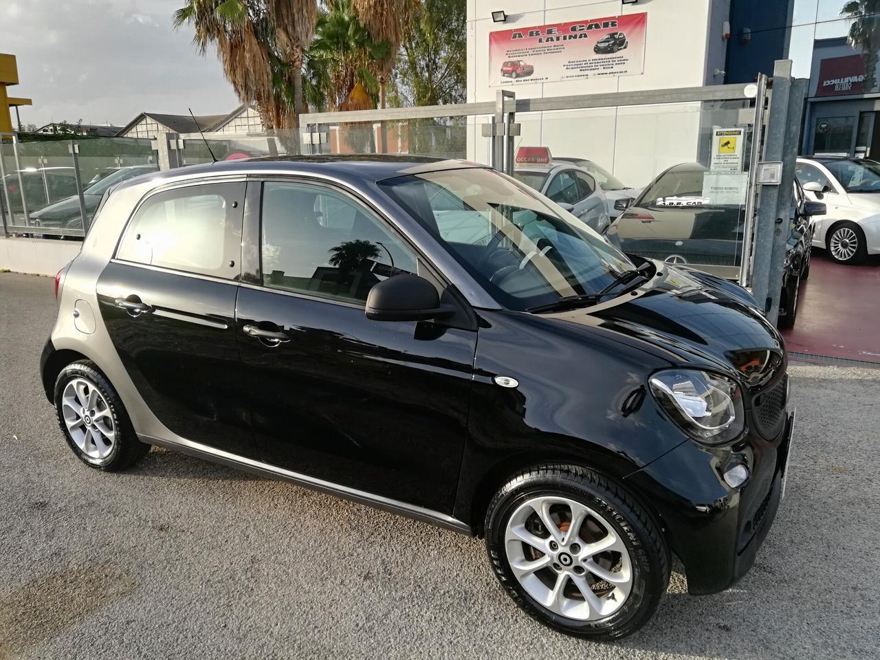 SMART - Forfour - 70 1.0 Youngster - NEOPATENTATI - FINANZIABILE