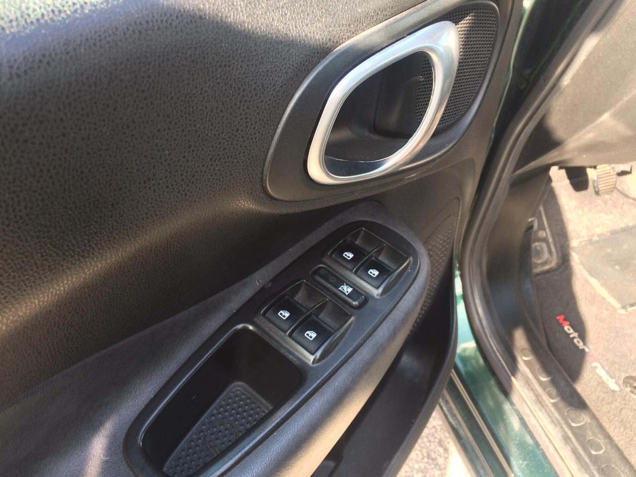 2014 Fiat 500L living 0.9 TwinAir Turbo Natural Power Lounge