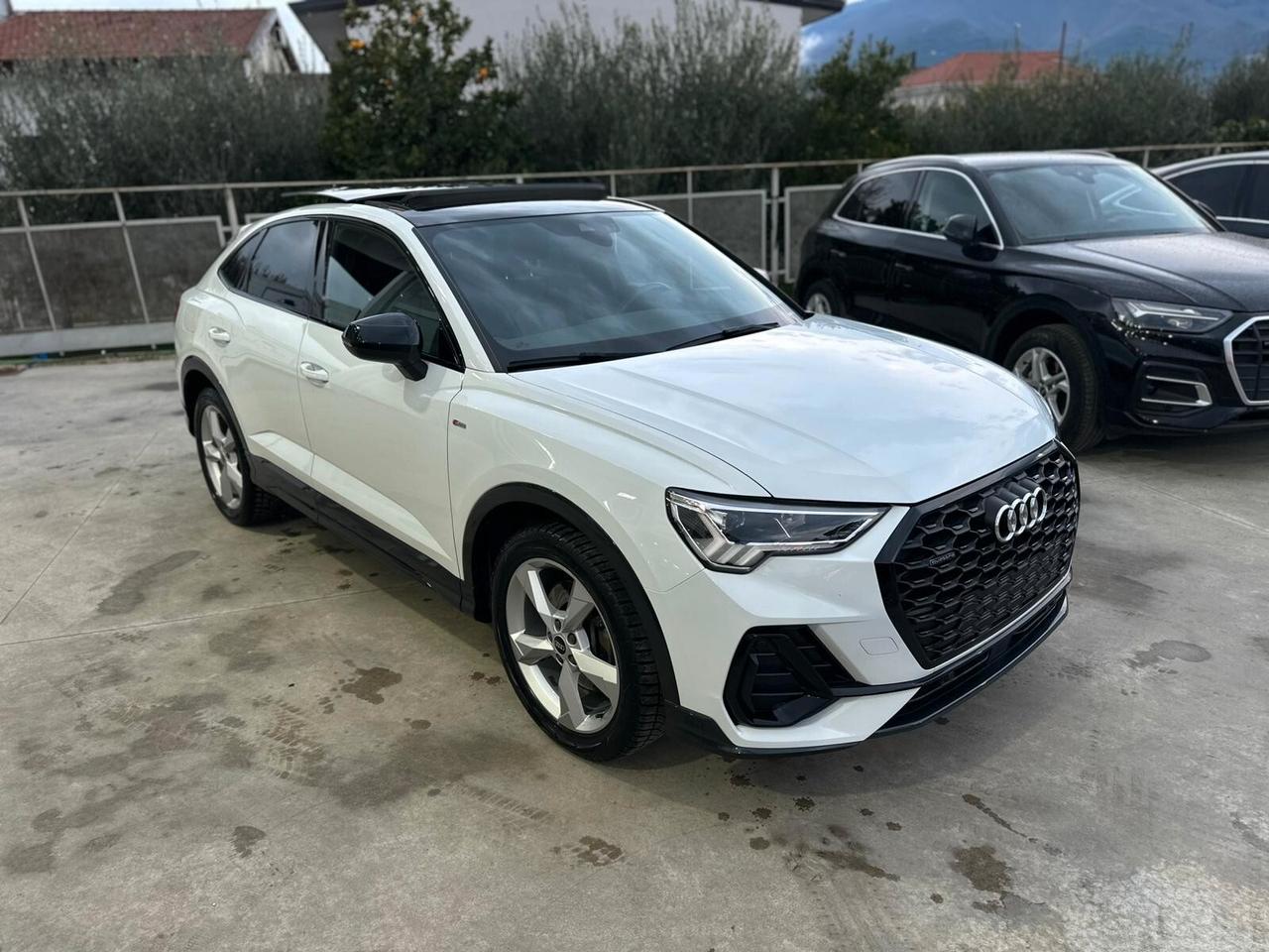 Audi Q3 SPB 40 TDI quattro S tronic line edition - Tetto apribile