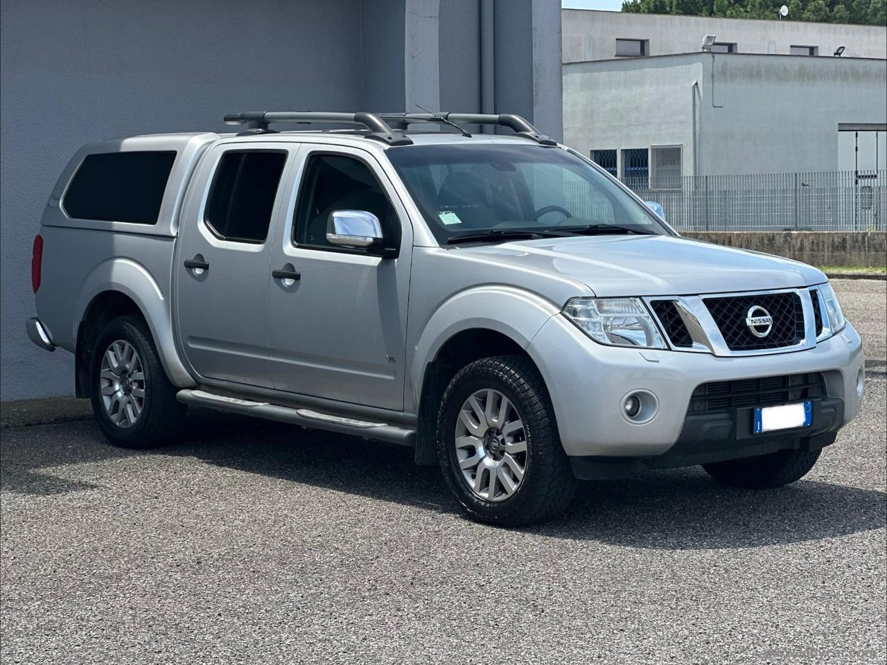 NISSAN Navara 3.0 dCi 4p. Double Cab LE V6