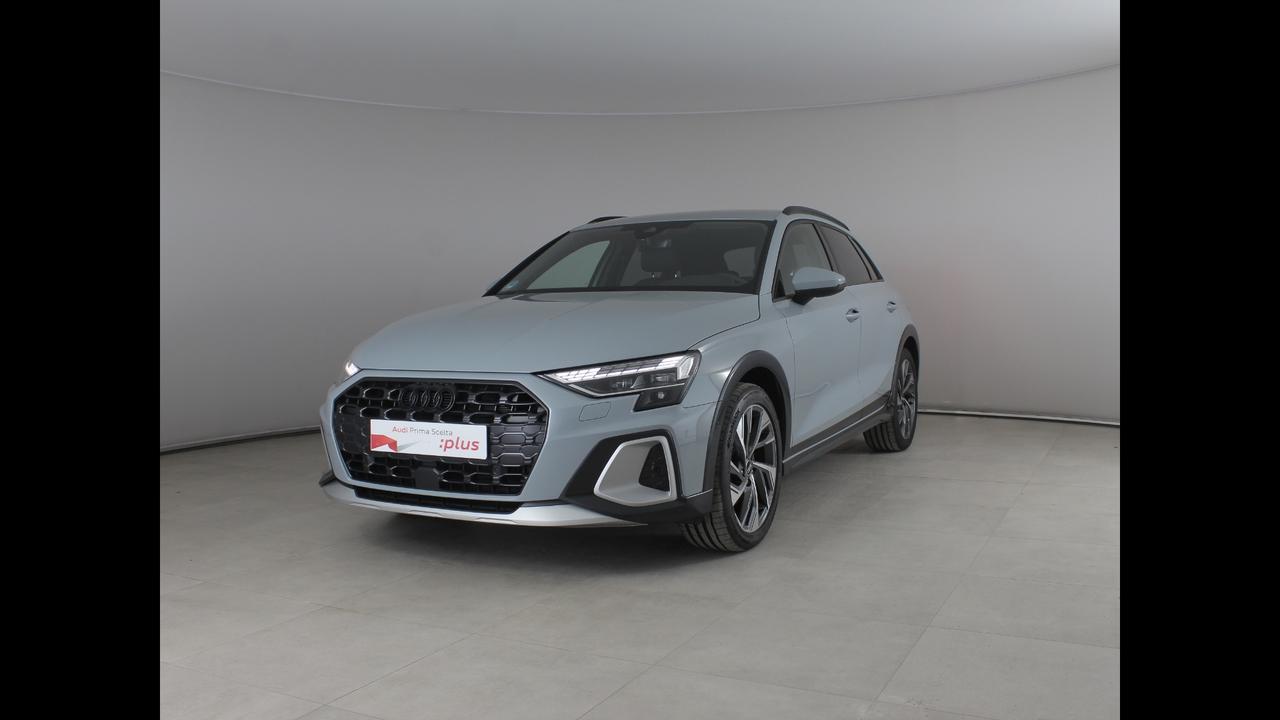 AUDI A3 IV 2024 allstreet - A3 allstreet 35 2.0 tdi Business s-tronic