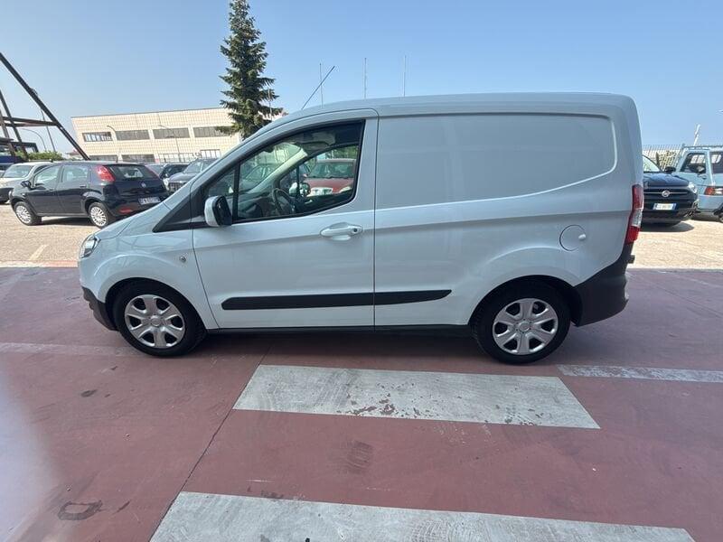 Ford Transit Courier 1.5 TDCi 75CV Van Trend