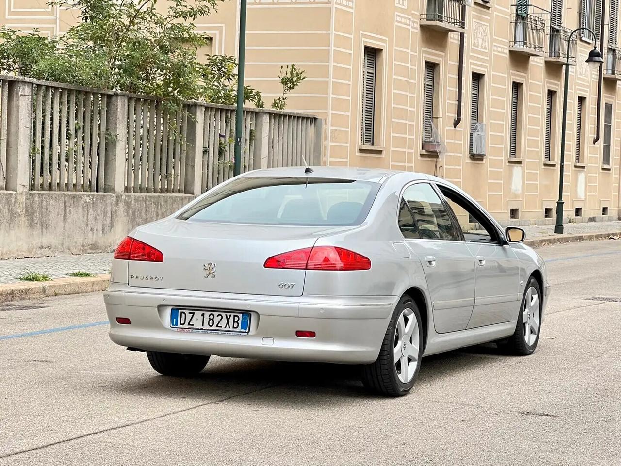 Peugeot 607 2.7 V6 24V HDi FAP aut. Titanio